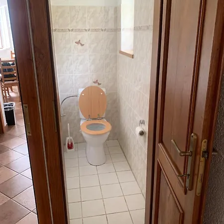 Apartament Luxurious Above The Colonade Mariańskie Łaźnie